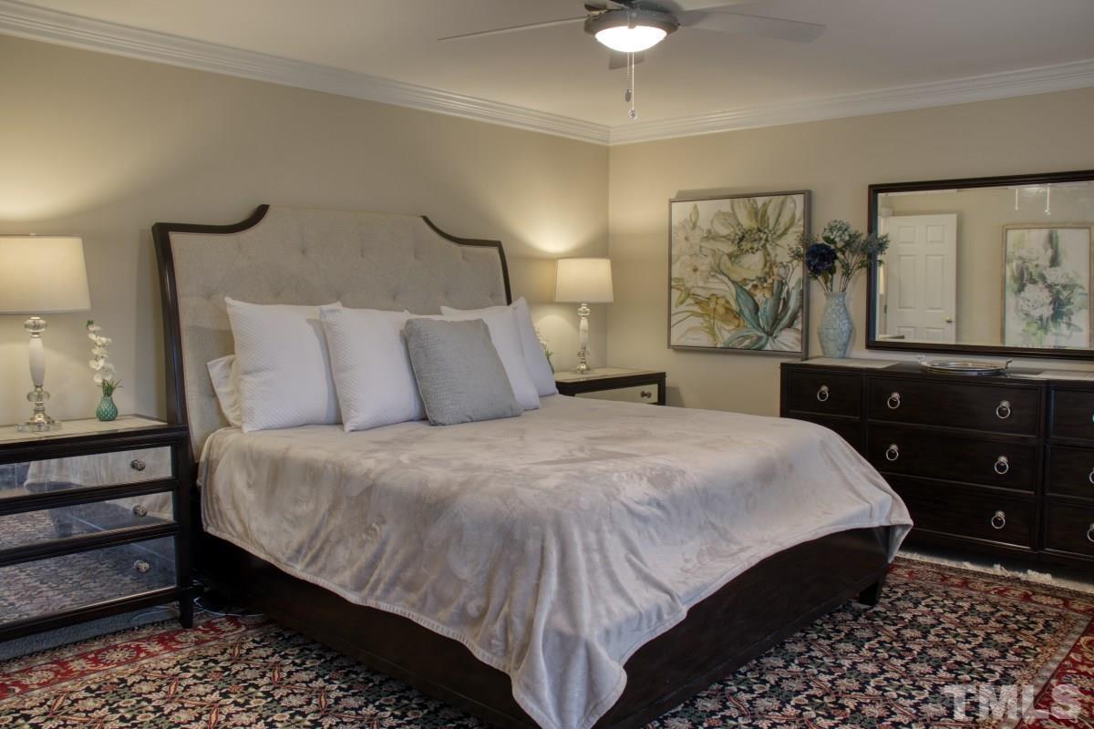 5809 Valley Mist Court Raleigh, NC 27613 - Photo 13 of 33
