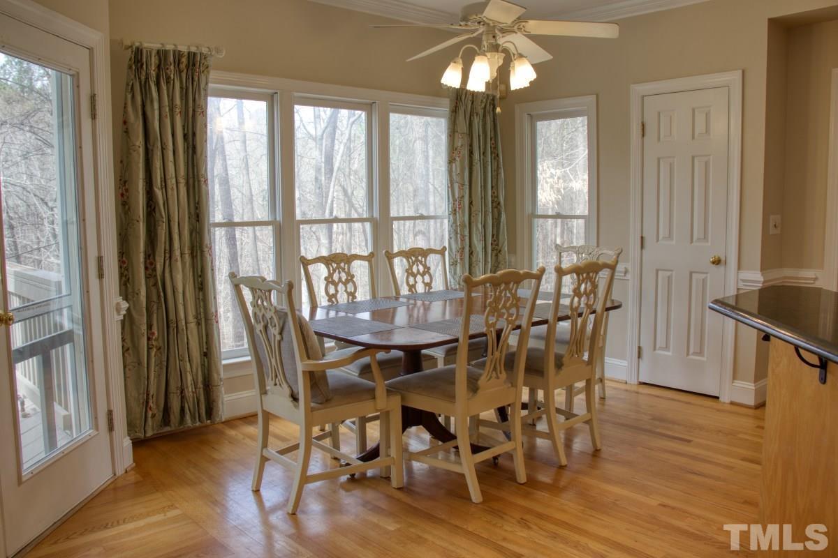 5809 Valley Mist Court Raleigh, NC 27613 - Photo 7 of 33