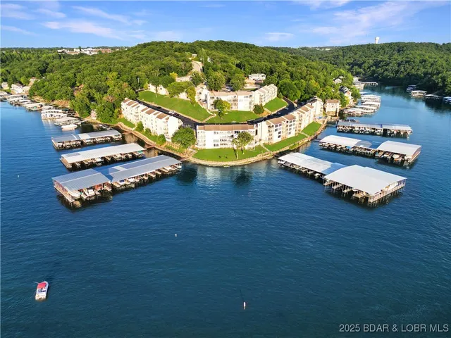 $240,000 | 713 Indian Pointe, Unit 713, Osage Beach, MO 65065