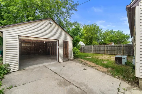 $125,000 | 5049 North 55th Street, Milwaukee, WI 53218