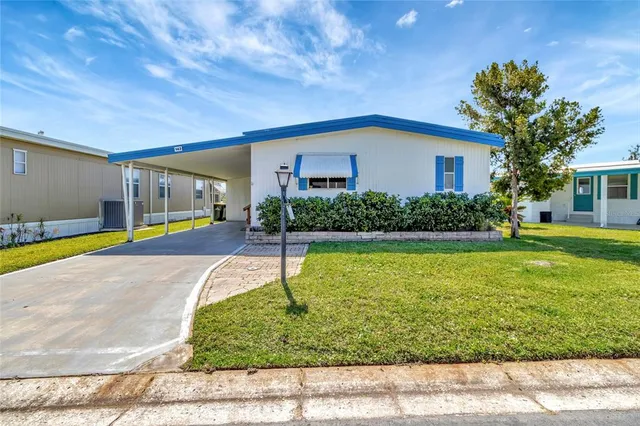 a view of an entryway with staircase