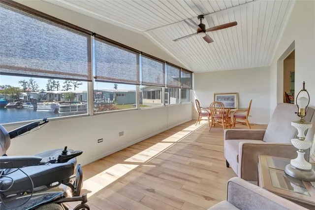 $224,900 | 1401 West Highway 50, Unit 143, Clermont, FL 34711