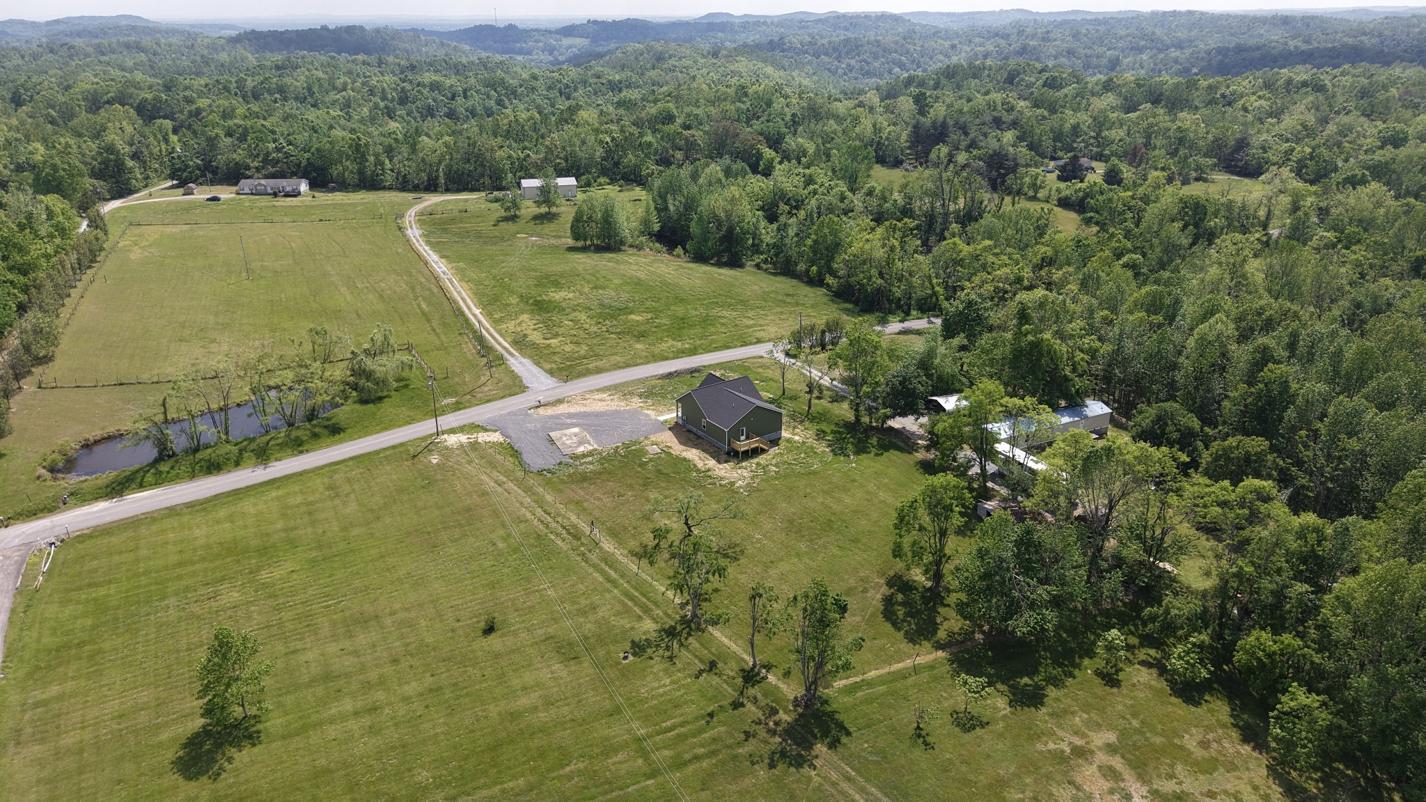 181 Rock House Hollow Road Bethpage, TN 37022 - Photo 42 of 51 a view of a city