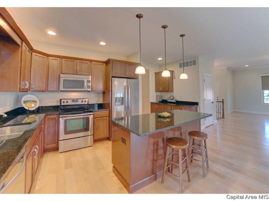 5504 Legacy Lane Springfield, IL 62711 - Photo 7 of 17 Gallery Image 7