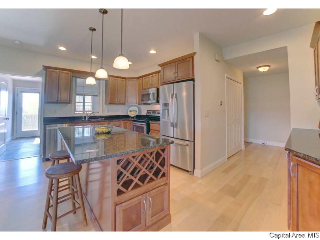 5504 Legacy Lane Springfield, IL 62711 - Photo 8 of 17 Gallery Image 8