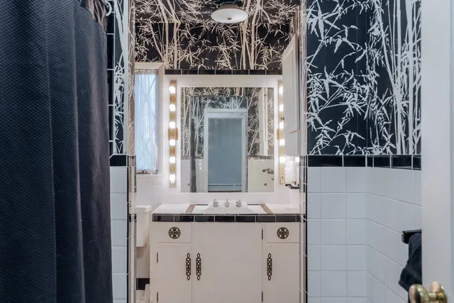 $475,000 | 527 Crestover Drive, Broadway, VA 22815