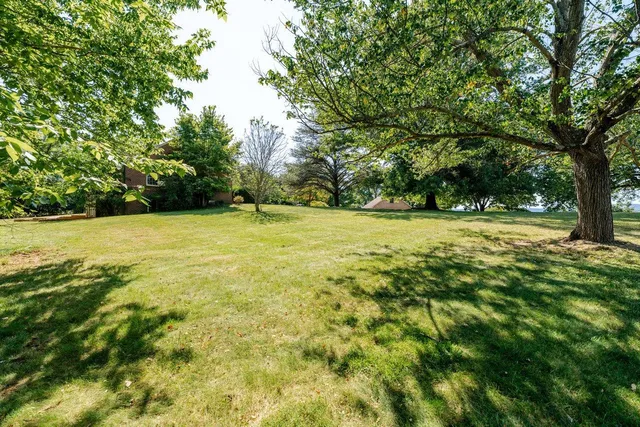 $475,000 | 527 Crestover Drive, Broadway, VA 22815