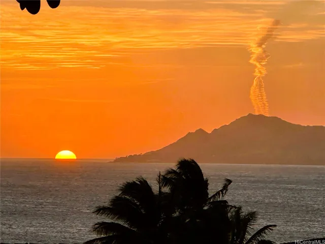 $4,988,000 | 31 Poipu Drive, Honolulu, HI 96825