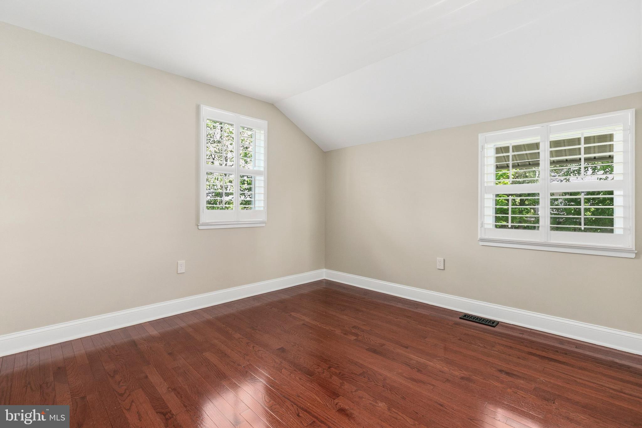9406 Hale Place Silver Spring, MD 20910 - Photo 27 of 43