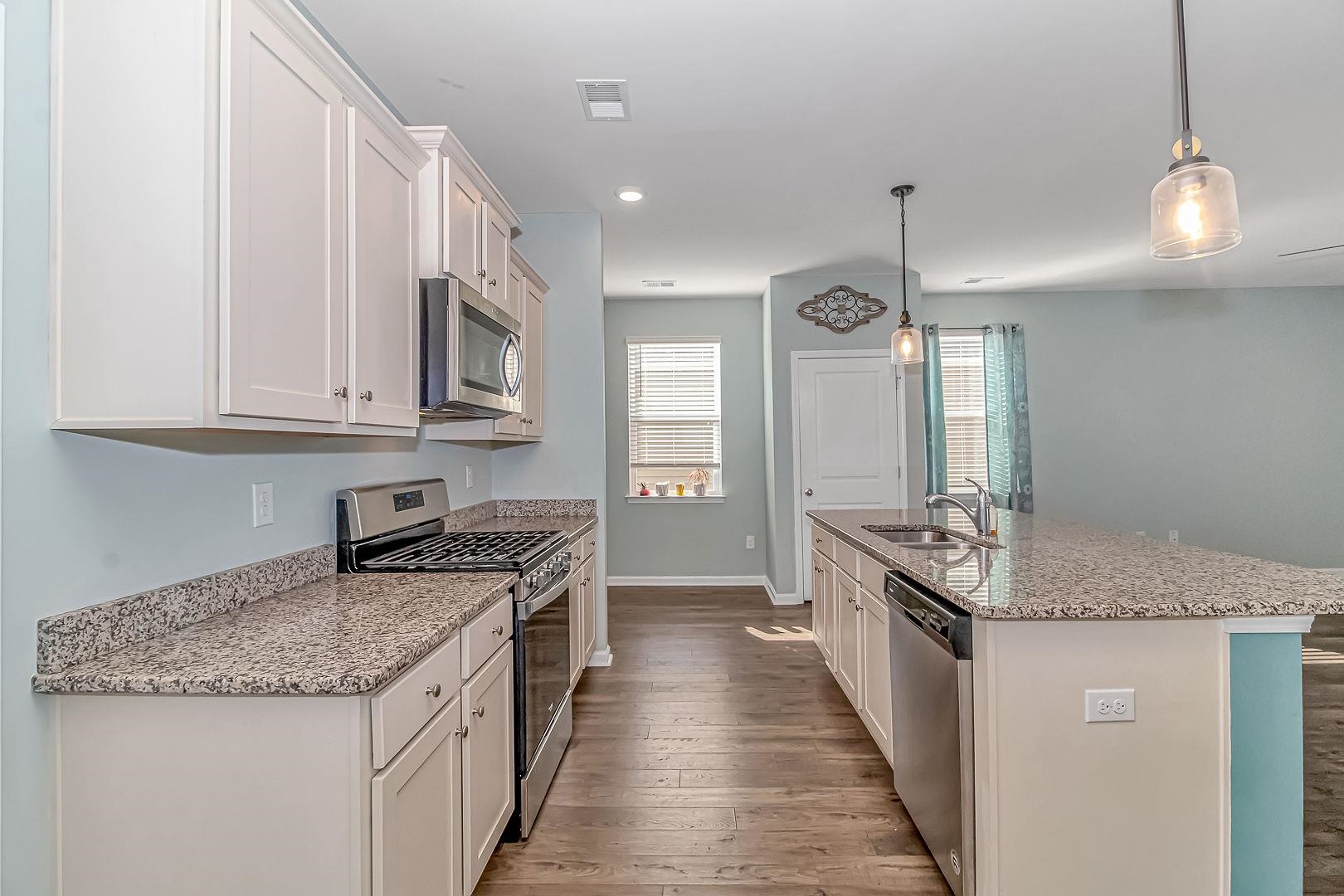 228 Pin Oak Drive Murrells Inlet, SC 29576 - Photo 13 of 34