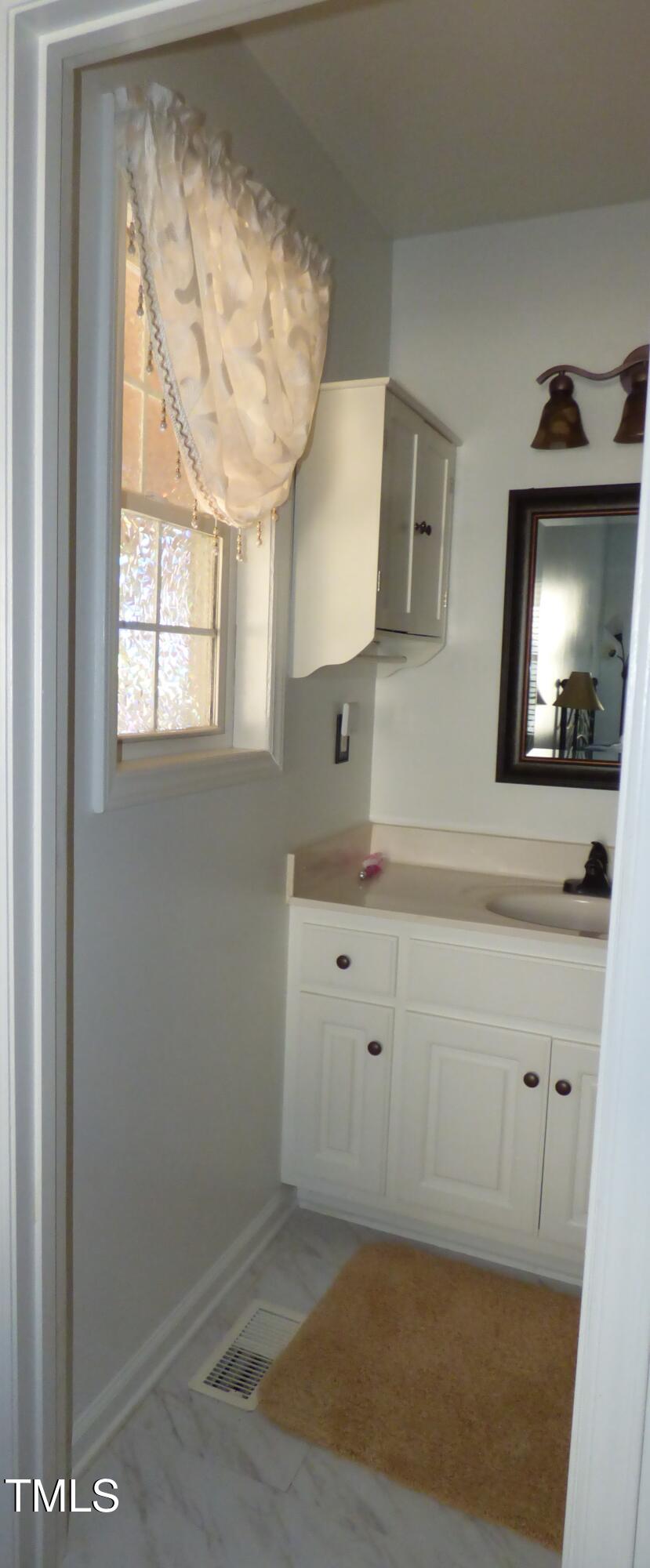 5539 Fieldview Road Mebane, NC 27302 - Photo 13 of 49 inside main bath from master bed