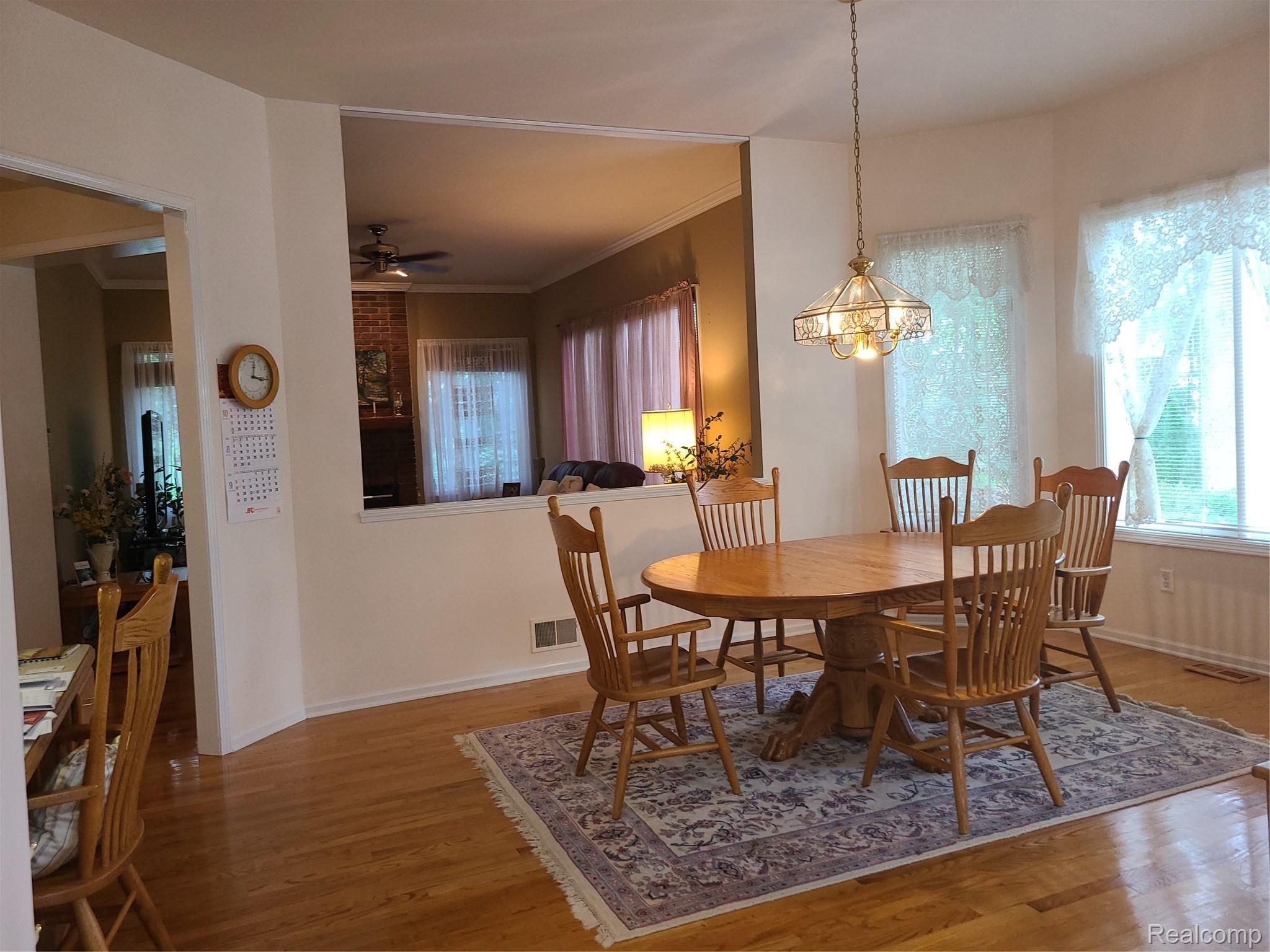 6742 Kennesaw Road Canton, MI 48187 - Photo 23 of 63 20210803_120528.jpg
