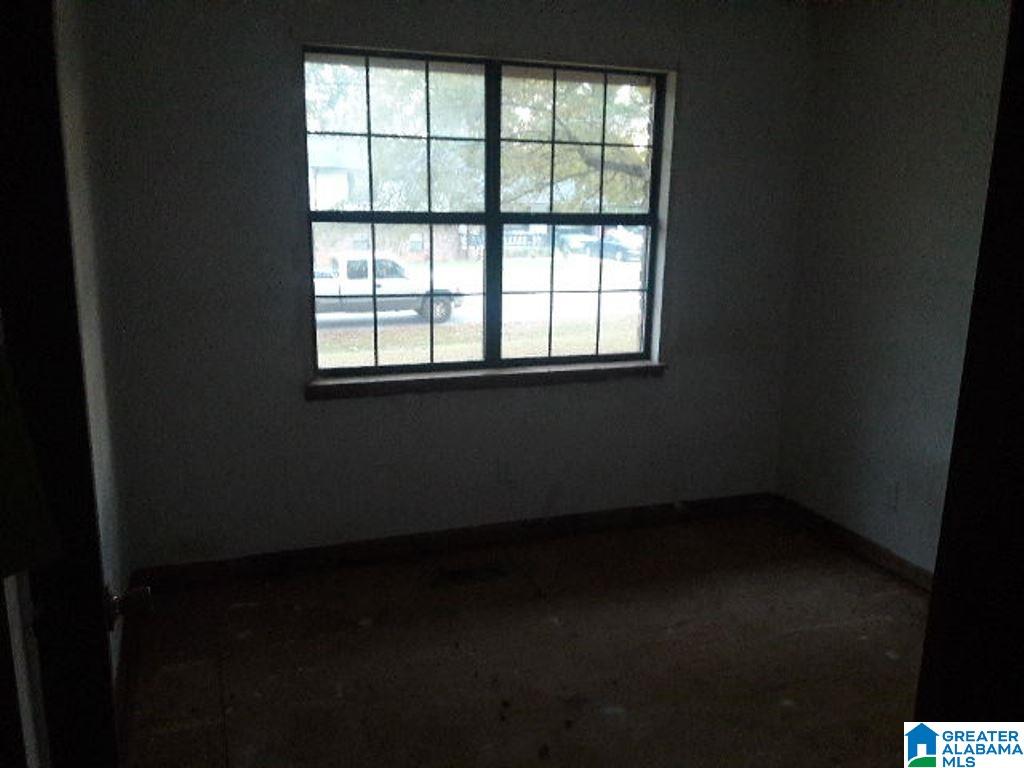 615 Chestnut Street Anniston, AL 36201 - Photo 7 of 14