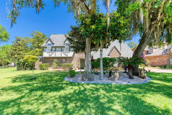 $597,000 | 18 Silver Fox Trail, Ormond Beach, FL 32174