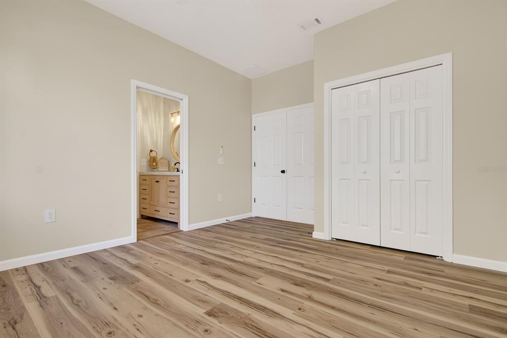 6002 Martinglade Place Lithia, FL 33547 - Photo 35 of 62