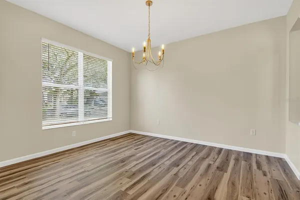 $575,000 | 6002 Martinglade Place, Lithia, FL 33547