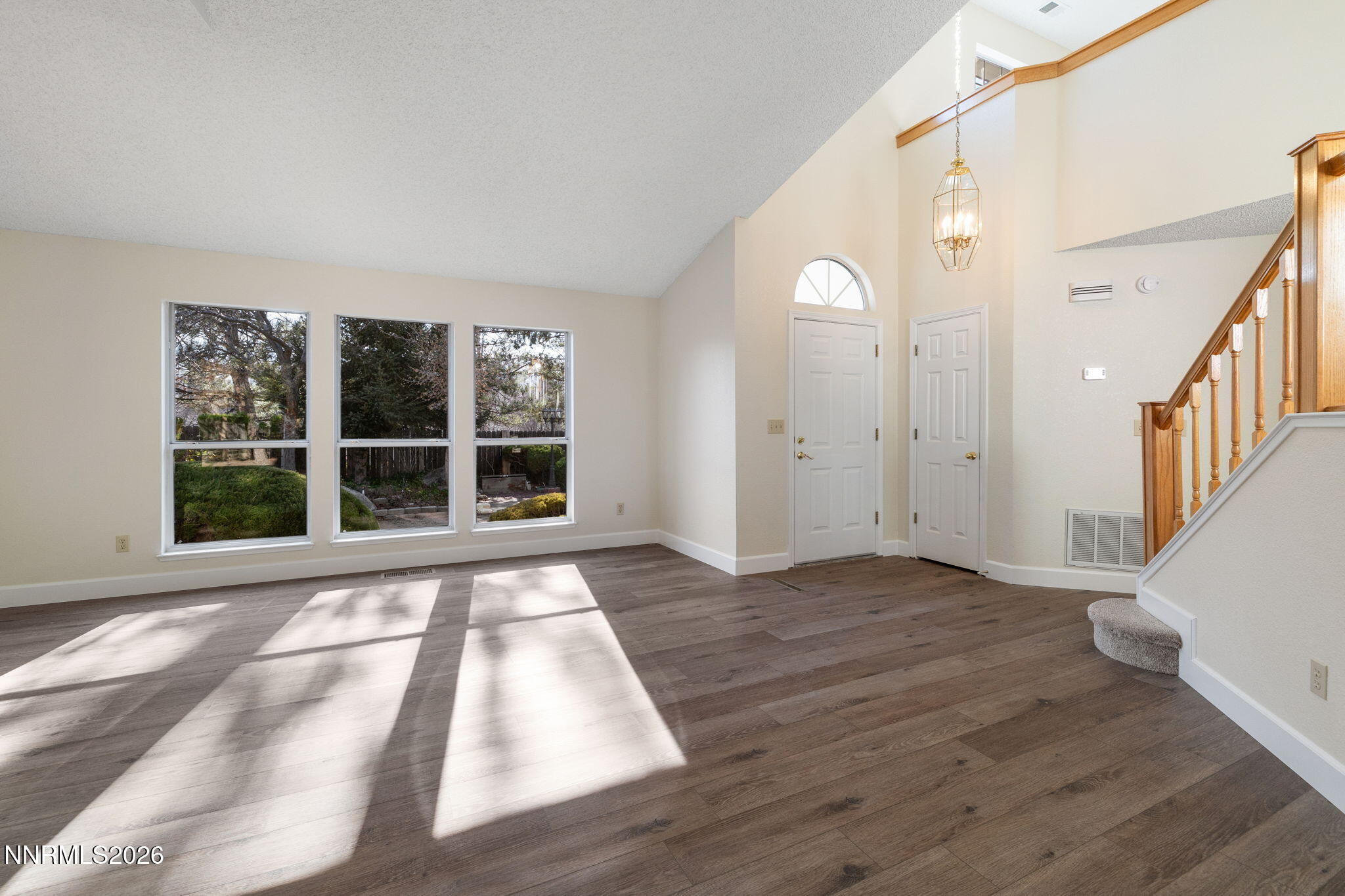 535 Cliff View Drive Reno, NV 89523 - Photo 17 of 64 18-web-or-mls-535 Cliffview -6