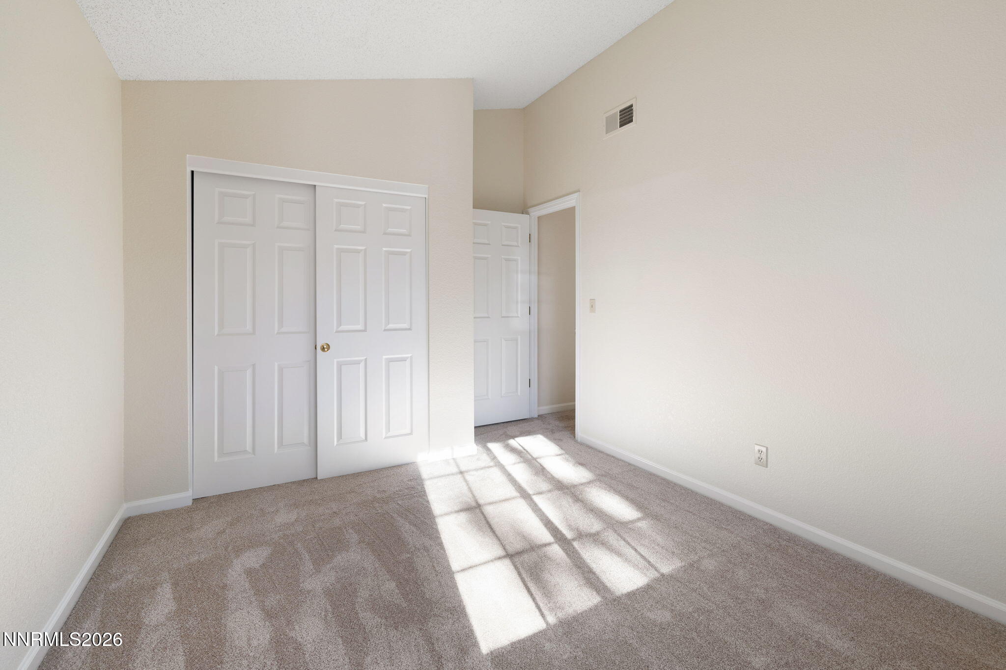 535 Cliff View Drive Reno, NV 89523 - Photo 35 of 64 36-web-or-mls-535 Cliffview -28