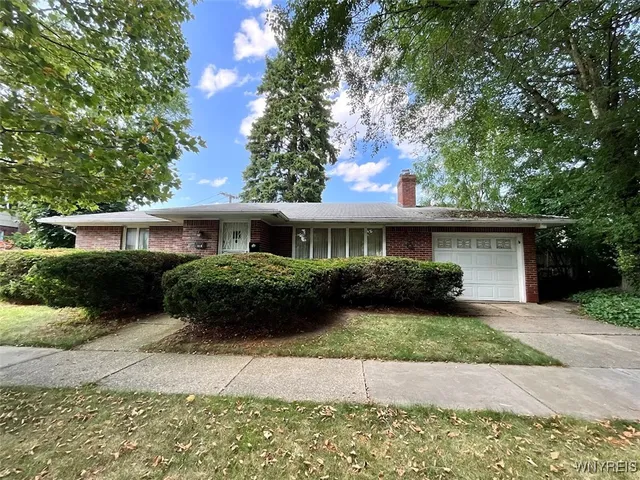 $190,000 | 118 East Morris Avenue, Buffalo, NY 14214