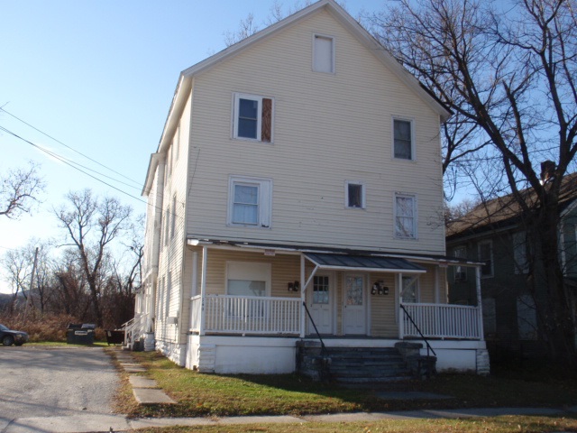 149 Granger Street Rutland, VT 05701 - Photo 2 of 22