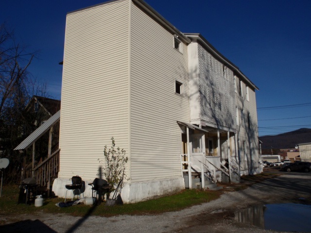 149 Granger Street Rutland, VT 05701 - Photo 3 of 22
