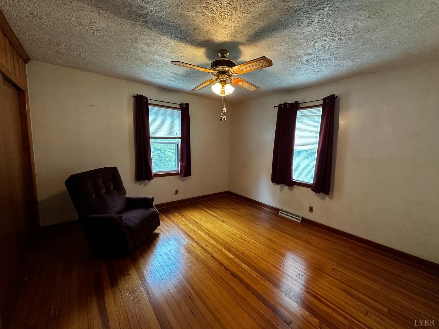269 Thomas Road Madison Heights, VA 24572 - Photo 14 of 34