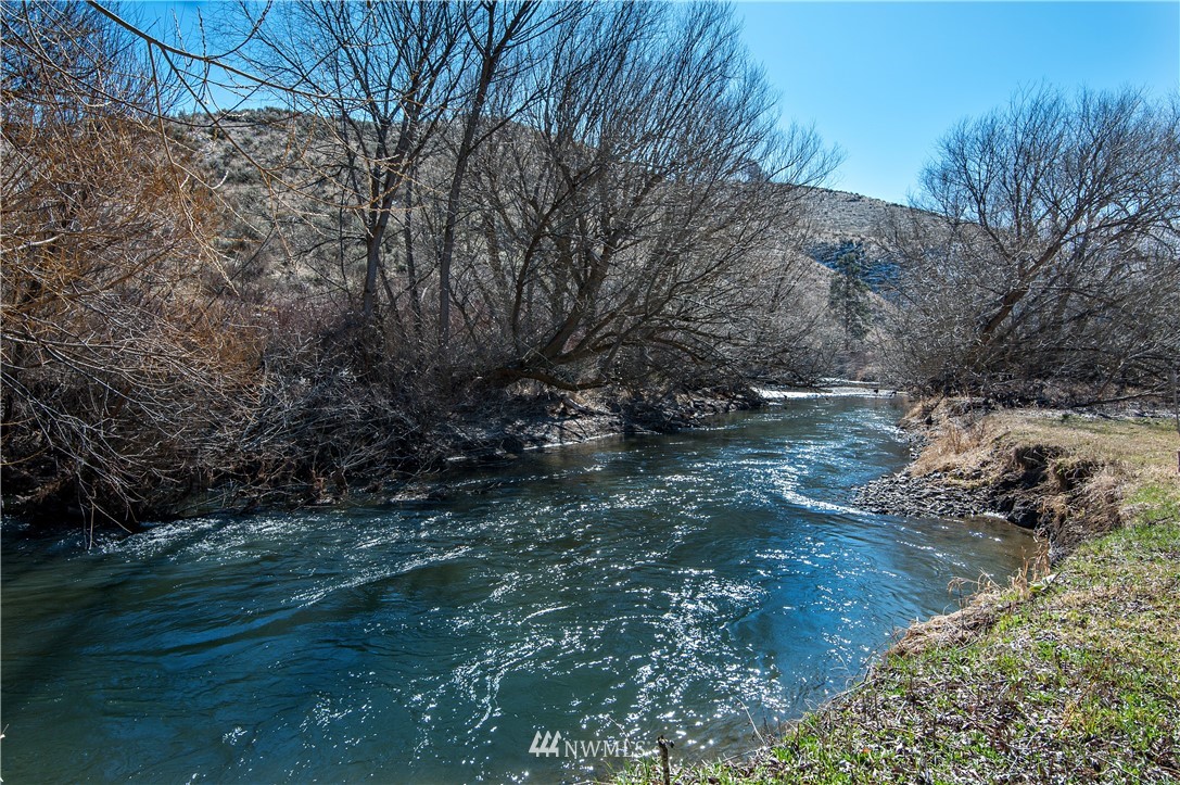 450 Thrall Road Ellensburg, WA 98926 - Photo 17 of 20 Gallery Image 17