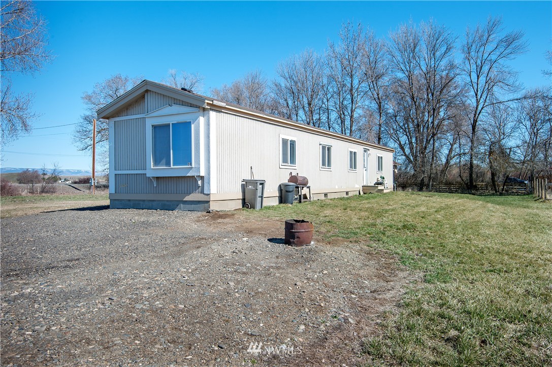 450 Thrall Road Ellensburg, WA 98926 - Photo 3 of 20 Gallery Image 3