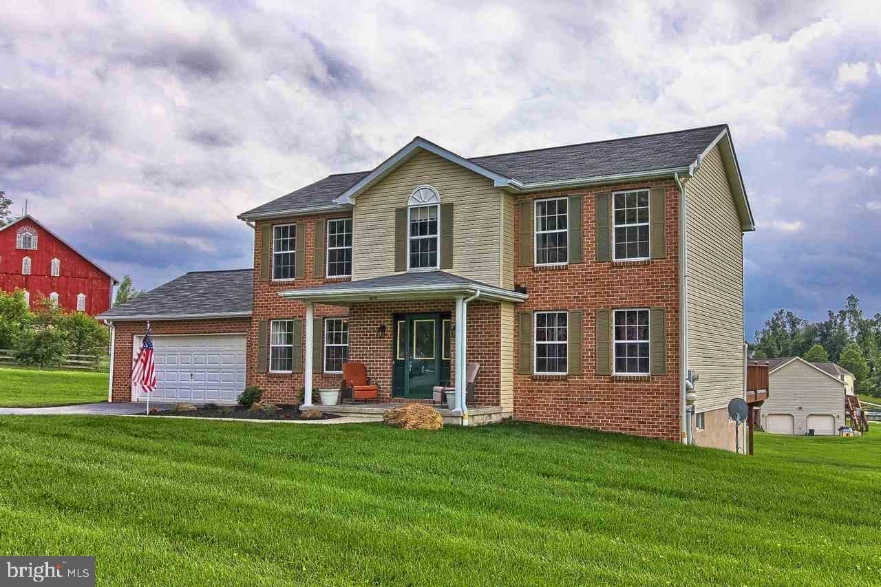 425 Glenville Road Hanover, PA 17331 - Photo 1 of 28 Gallery Image 1