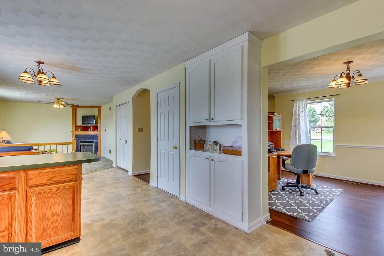 425 Glenville Road Hanover, PA 17331 - Photo 7 of 28 Gallery Image 7