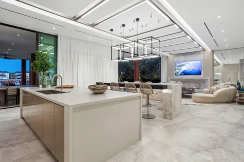 $47,500,000 | 2415 Casas De Marbella, Palm Beach Gardens, FL 33410