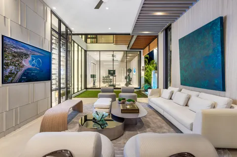 $47,500,000 | 2415 Casas De Marbella, Palm Beach Gardens, FL 33410