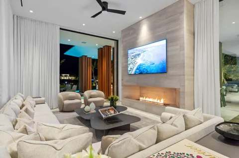 $47,500,000 | 2415 Casas De Marbella, Palm Beach Gardens, FL 33410