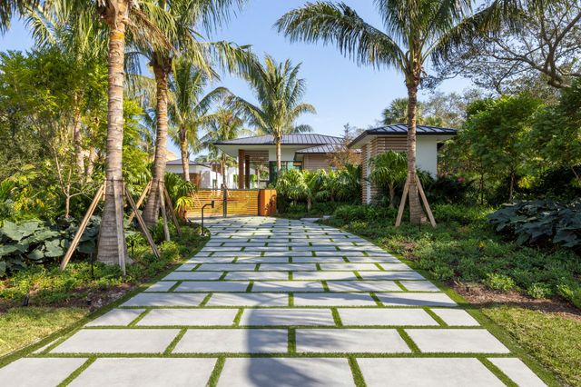 $47,500,000 | 2415 Casas De Marbella, Palm Beach Gardens, FL 33410