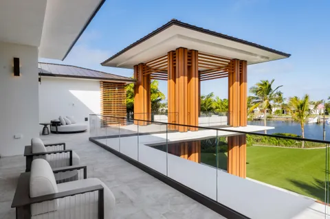 $47,500,000 | 2415 Casas De Marbella, Palm Beach Gardens, FL 33410