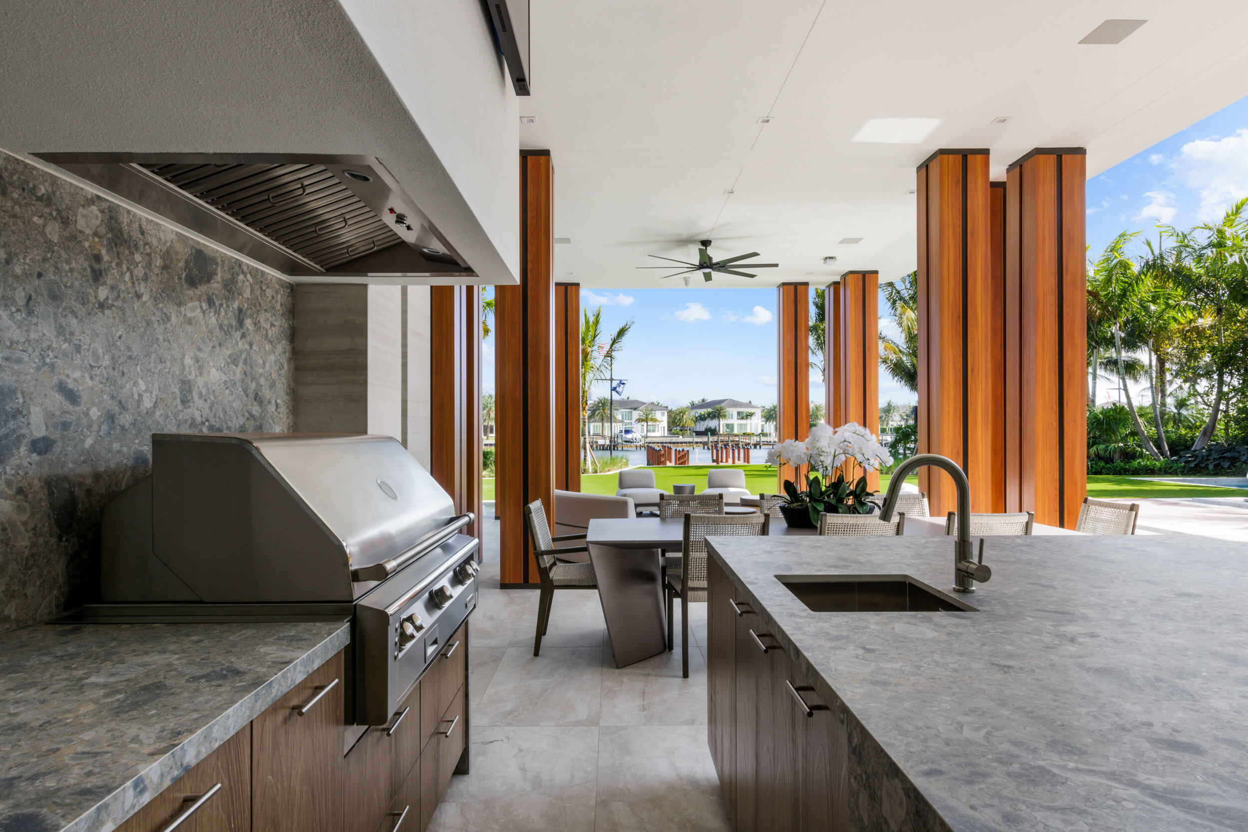 2415 Casas De Marbella Palm Beach Gardens, FL 33410 - Photo 77 of 128 84_et6a6526_1