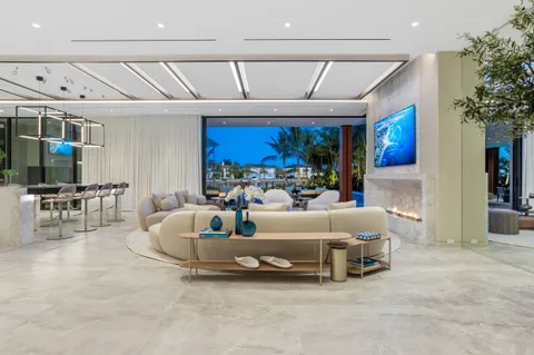 $47,500,000 | 2415 Casas De Marbella, Palm Beach Gardens, FL 33410