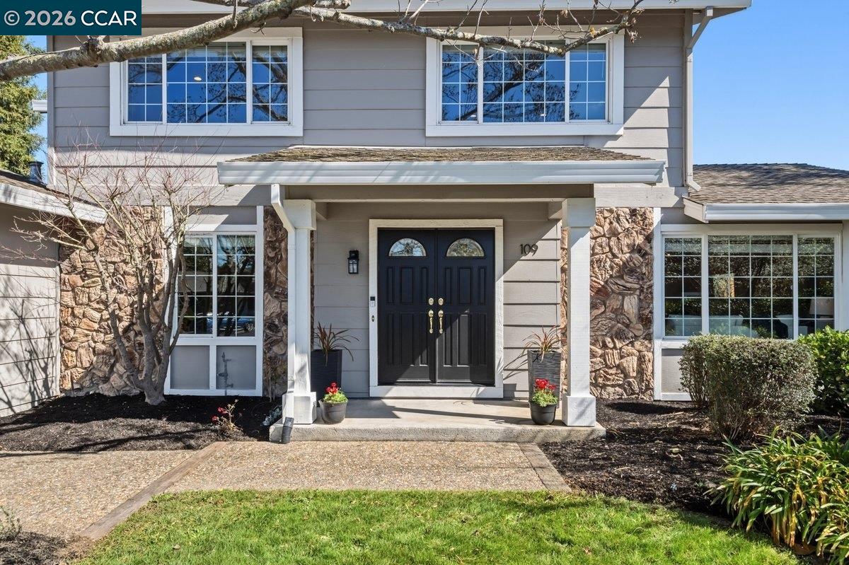 109 Posada Court San Ramon, CA 94583 - Photo 4 of 42