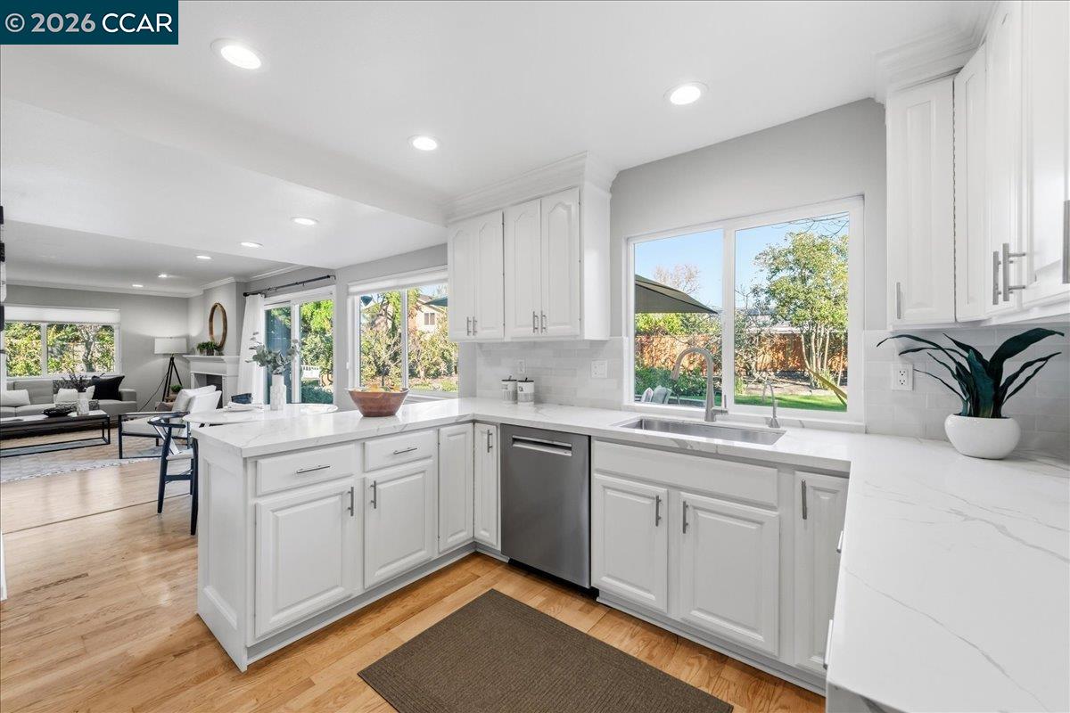 109 Posada Court San Ramon, CA 94583 - Photo 9 of 42
