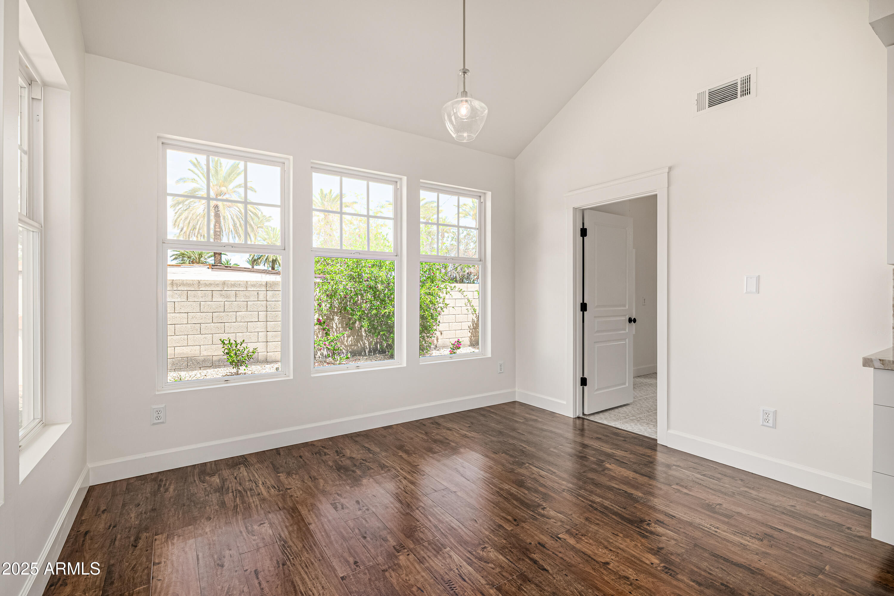 122 West Cottage Lane Tempe, AZ 85282 - Photo 17 of 43 20-Cottage