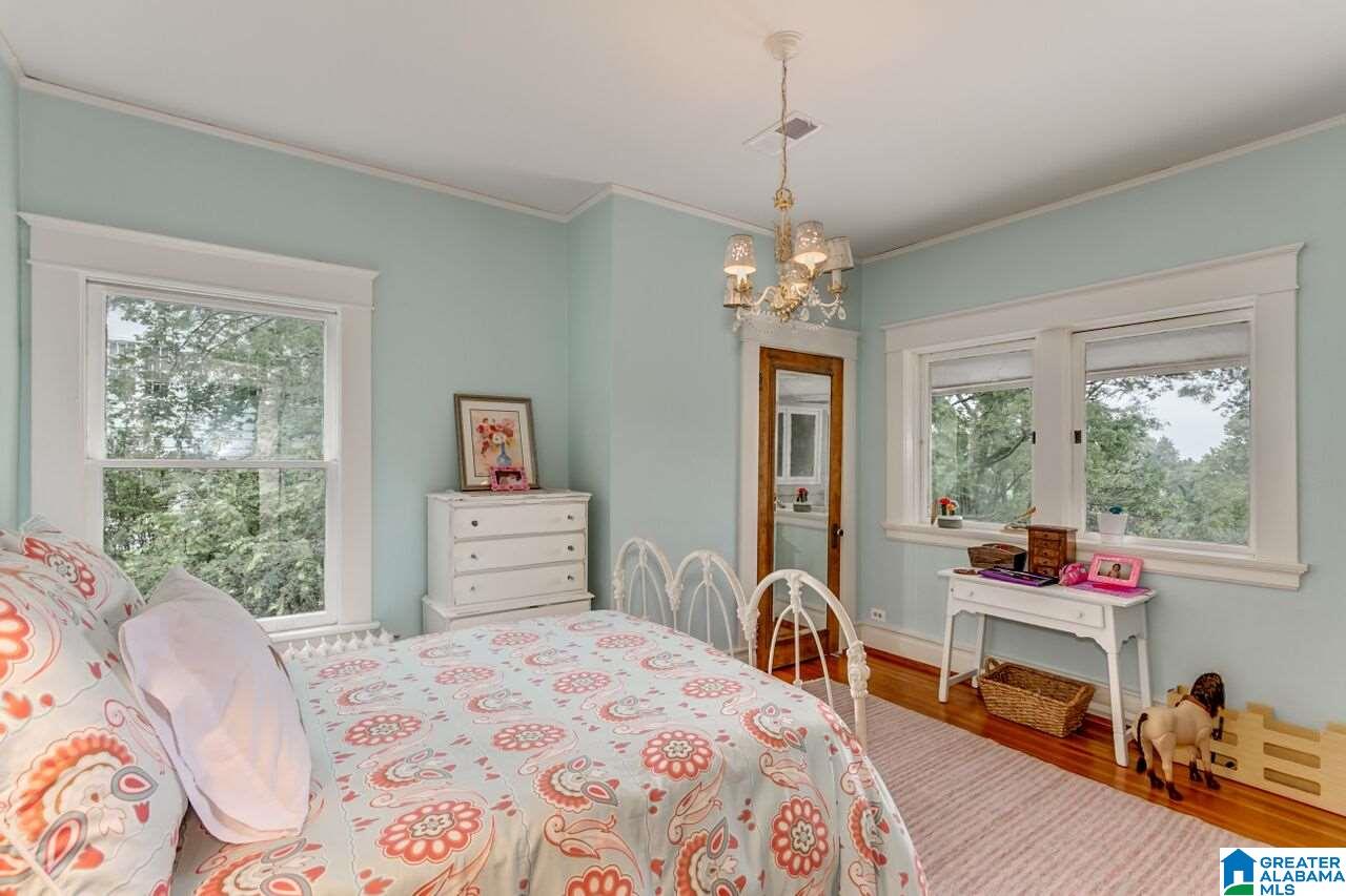 4243 Altamont Road Birmingham, AL 35213 - Photo 22 of 29