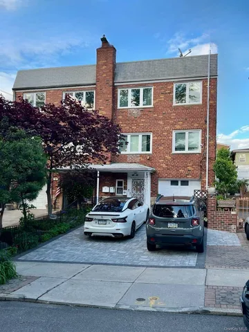 $1,529,000 | 22-39 74th Street | Astoria