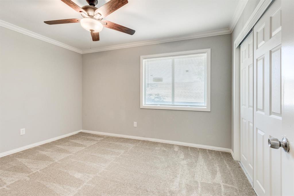 210 Rolston Road, Unit 8 Irving, TX 75060 - Photo 18 of 25