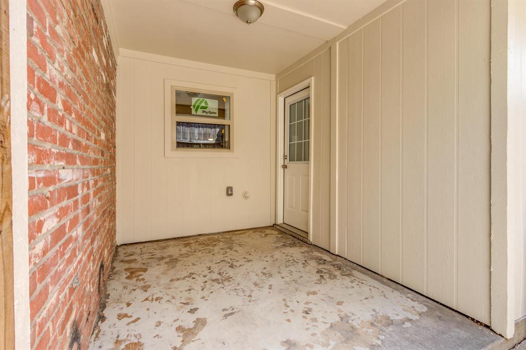 210 Rolston Road, Unit 8 Irving, TX 75060 - Photo 24 of 25