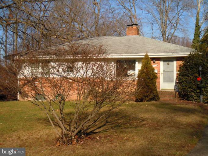 1910 Jamestown Road Alexandria, VA 22308 - Photo 1 of 22 Exterior (Front)