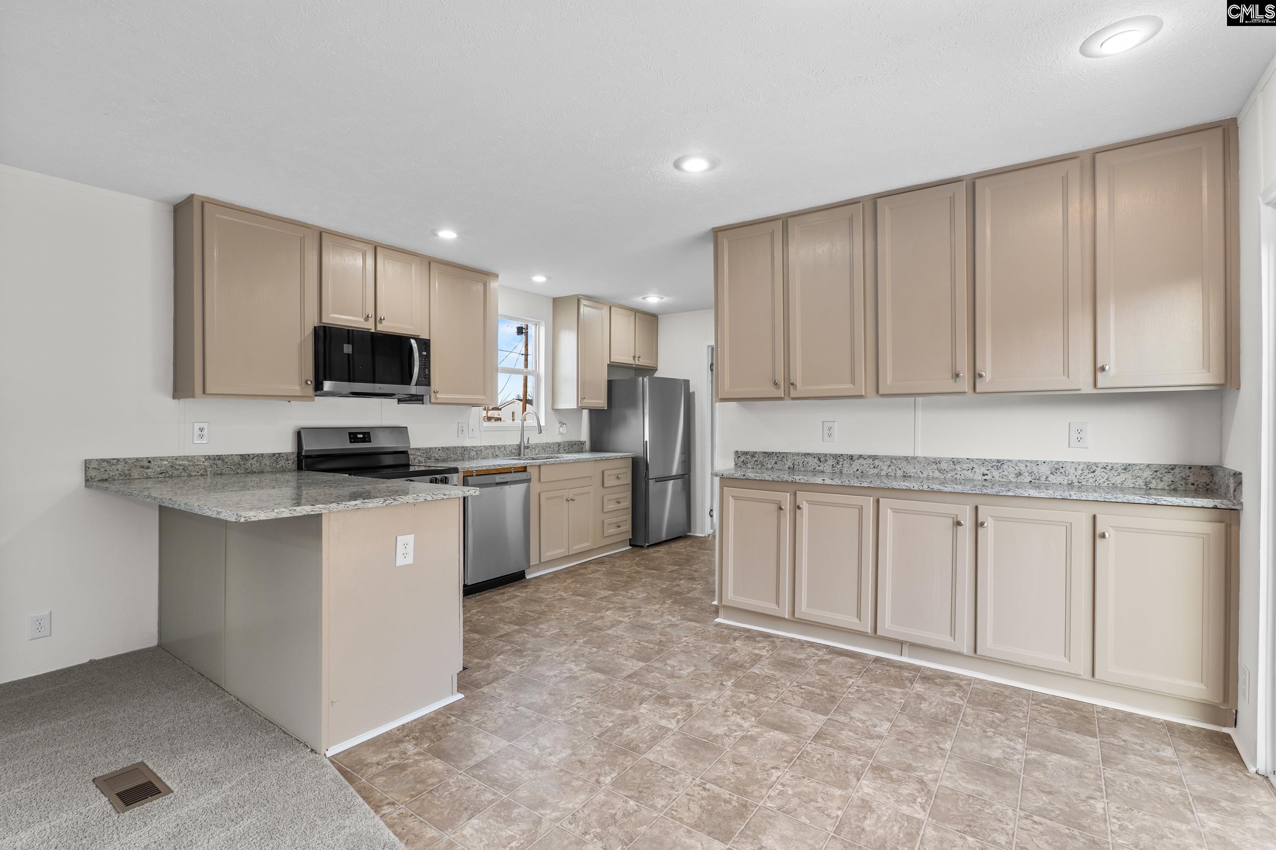 251 Crossfield Road Gaston, SC 29053 - Photo 2 of 14