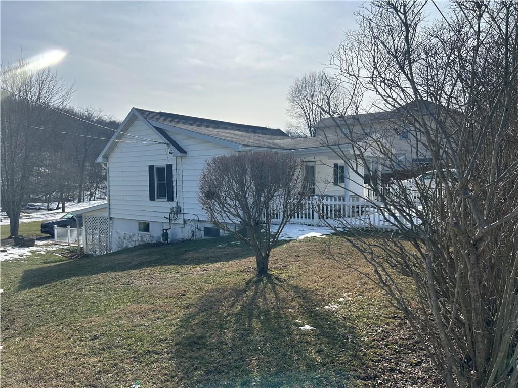 364 Messmore Road McClellandtown, PA 15458 - Photo 2 of 27