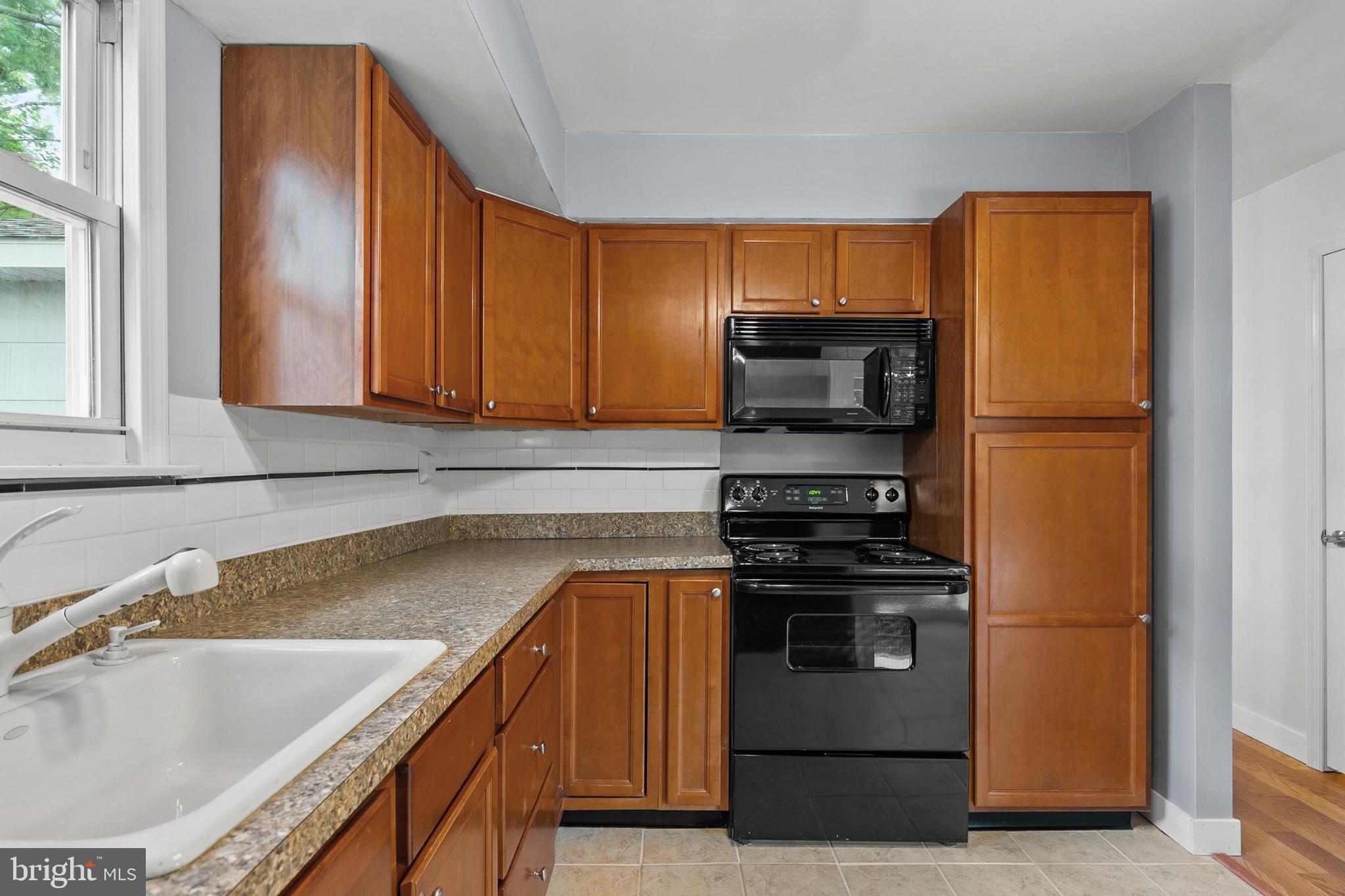 1 Procyon Road Sewell, NJ 08080 - Photo 16 of 28 Gallery Image 16