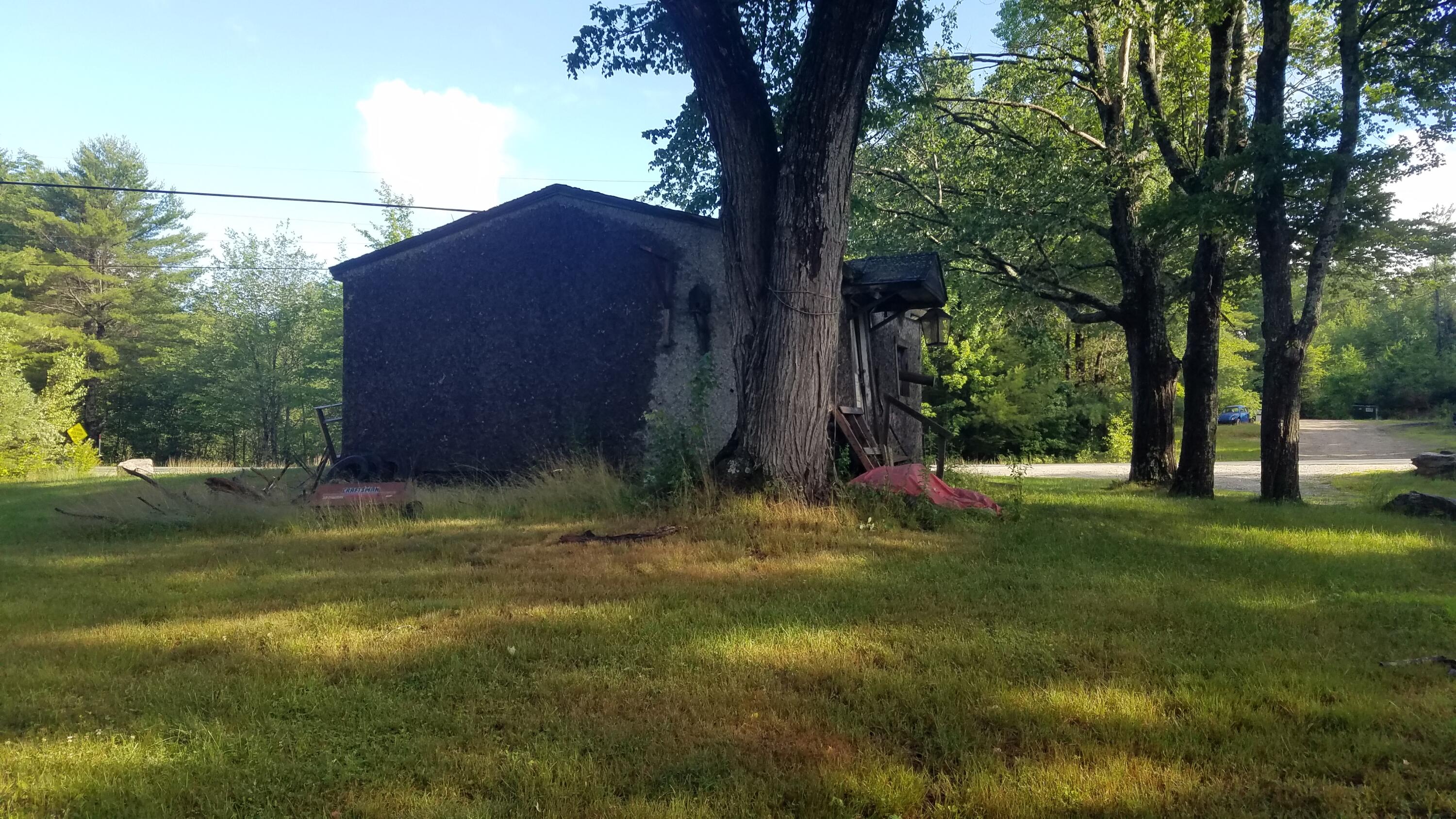 239 Hebron Road Paris, ME 04281 - Photo 2 of 11 20220719_073900