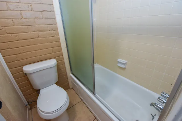 $950 | 1510 Beaumont Road, Baytown, TX 77520